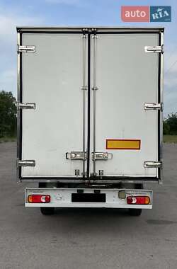 Вантажний фургон Renault Master 2016 в Дніпрі