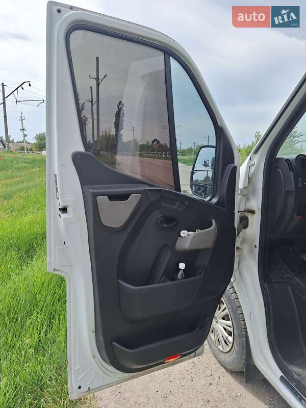 Для перевозки животных Renault Master 2012 в Днепре фото 40 Для перевозки животных Renault Master 2012 в Днепре