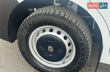 Грузовой фургон Renault Master 2020 в 