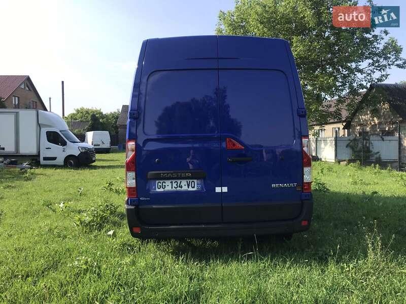 Грузовой фургон Renault Master 2022 в Радивилове