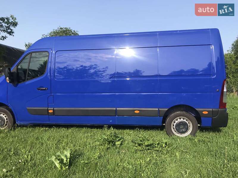 Грузовой фургон Renault Master 2022 в Радивилове