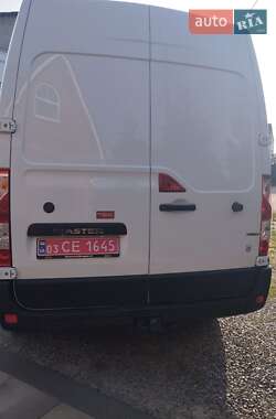 Грузовой фургон Renault Master 2018 в 
