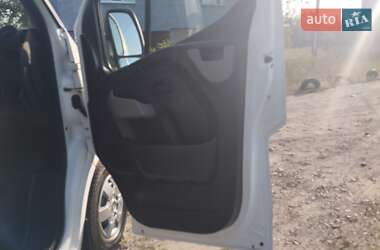Грузовой фургон Renault Master 2018 в 