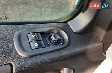 Грузовой фургон Renault Master 2016 в 