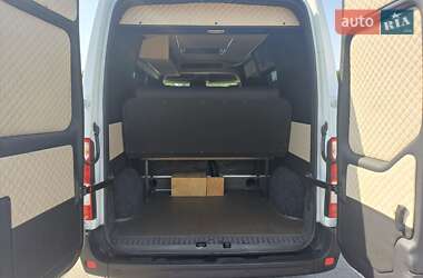 Микроавтобус Renault Master 2019 в 