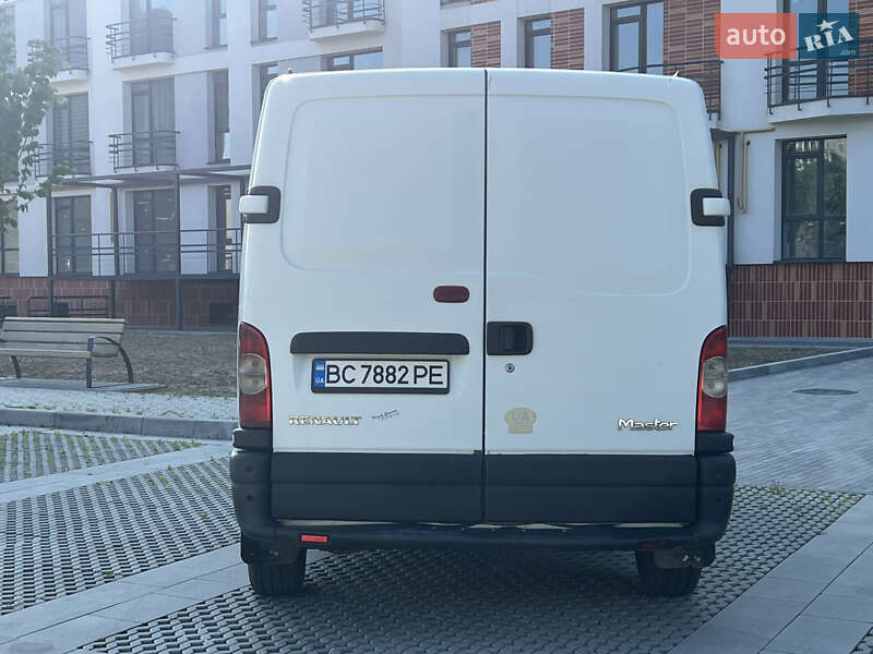 Вантажний фургон Renault Master 2006 в Самборі