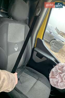 Грузовой фургон Renault Master 2018 в 