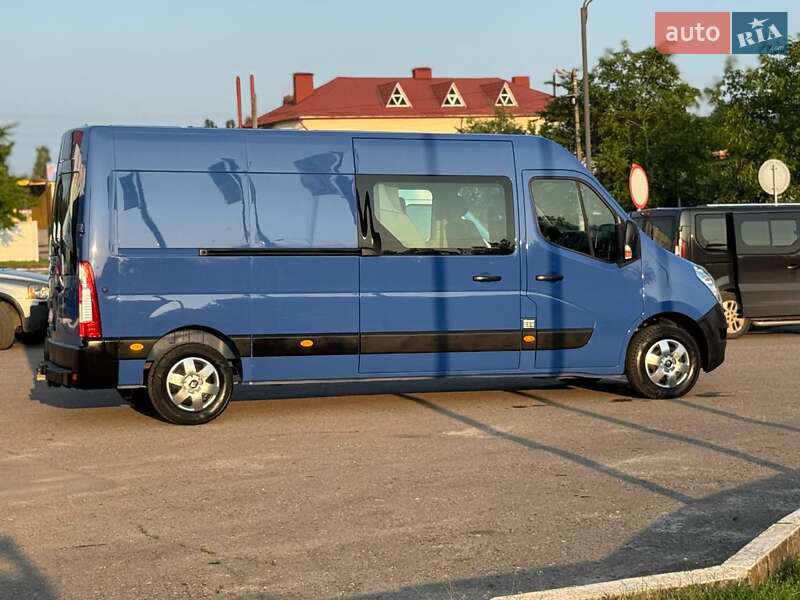 Грузопассажирский фургон Renault Master 2017 в Дубно