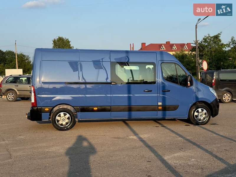 Грузопассажирский фургон Renault Master 2017 в Дубно