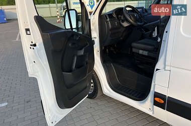 Вантажний фургон Renault Master 2022 в 