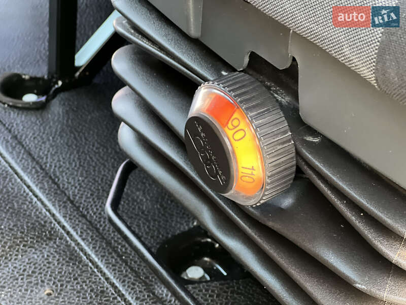 Грузовой фургон Renault Master 2022 в Дубно