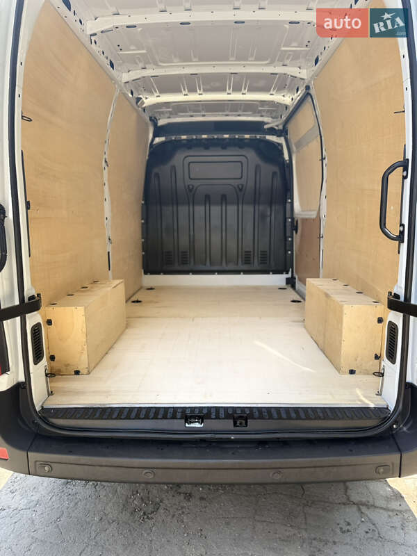 Грузовой фургон Renault Master 2022 в Днепре