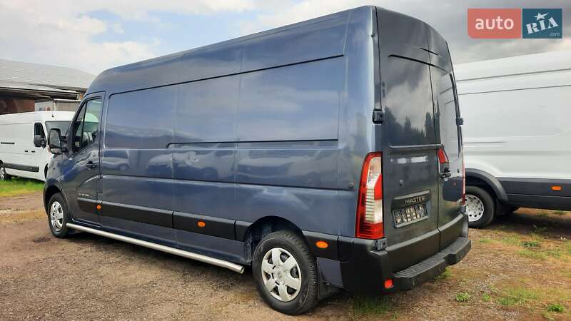 Грузовой фургон Renault Master 2015 в Ивано-Франковске