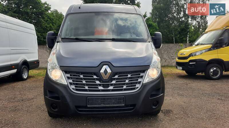 Грузовой фургон Renault Master 2015 в Ивано-Франковске