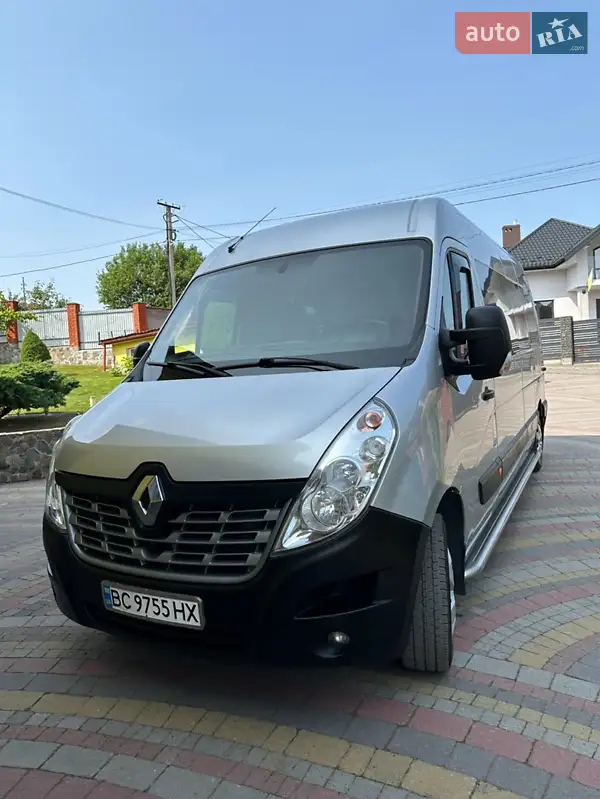 Микроавтобус Renault Master 2018 в 