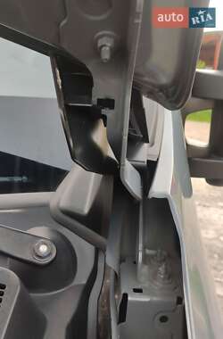 Грузовой фургон Renault Master 2022 в 