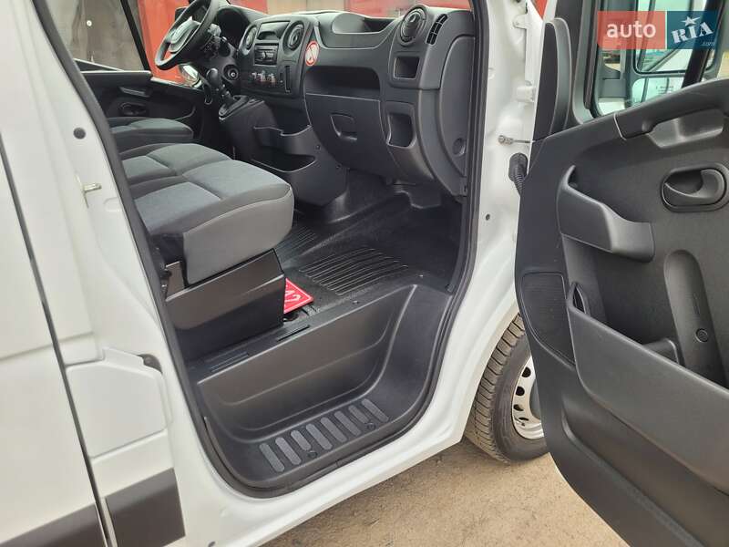 Грузовой фургон Renault Master 2019 в Луцке