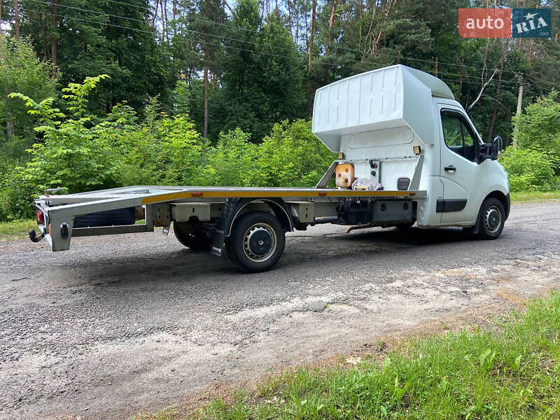 Автовоз Renault Master 2013 в Радивилове