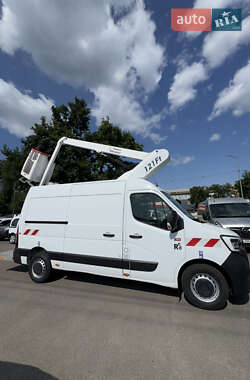 Автовышка Renault Master 2021 в 