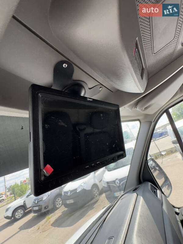 Автовышка Renault Master 2021 в Киеве