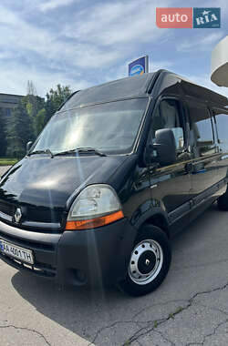 Вантажний фургон Renault Master 2005 в Миргороді
