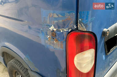 Грузовой фургон Renault Master 2005 в 