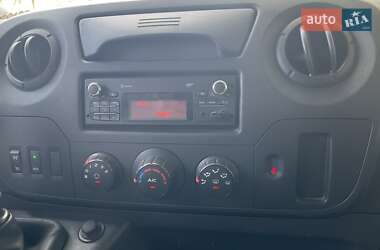 Грузовой фургон Renault Master 2016 в 