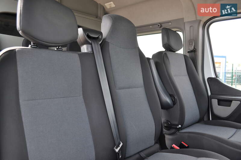 Грузопассажирский фургон Renault Master 2018 в Киеве