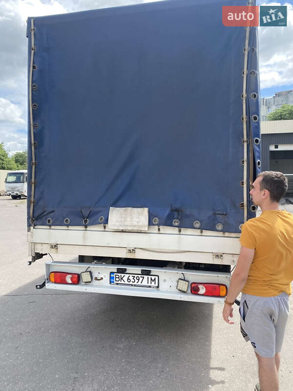 Грузовой фургон Renault Master 2017 в Ровно