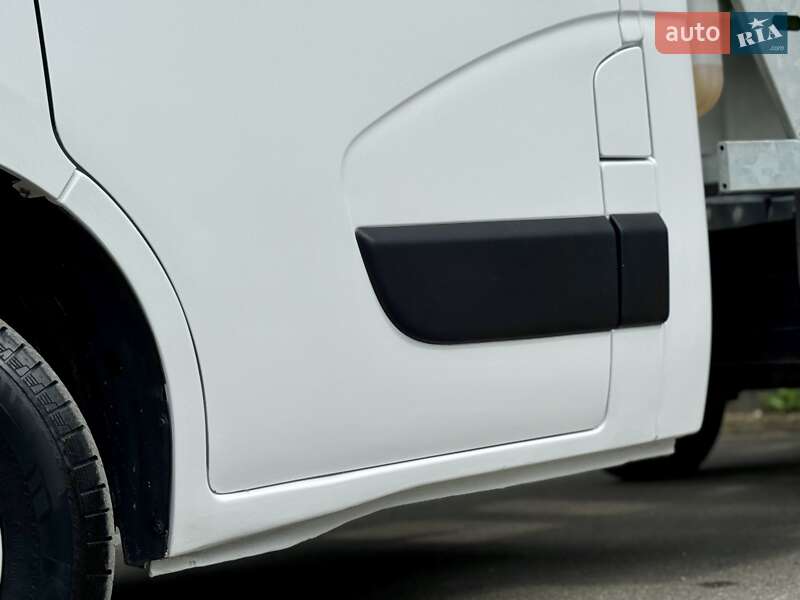 Автовоз Renault Master 2015 в Тернополе