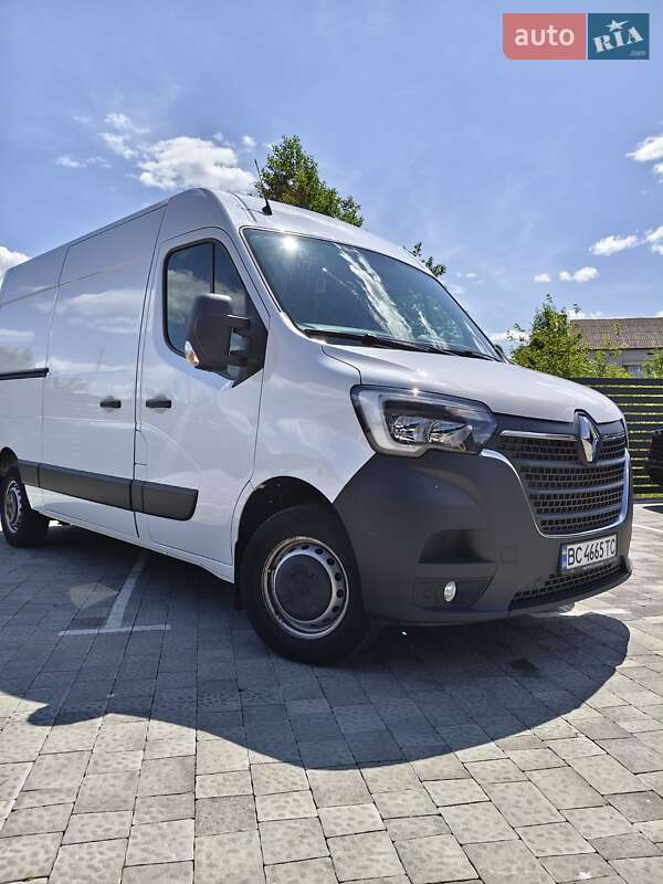 Renault Master 2023