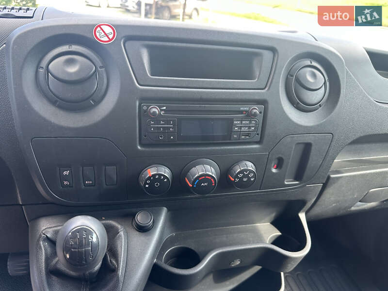 Грузовой фургон Renault Master 2018 в Львове