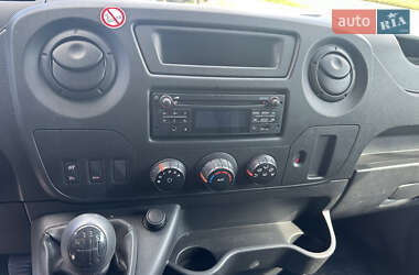 Грузовой фургон Renault Master 2018 в 