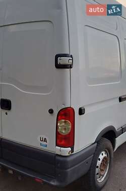 Грузовой фургон Renault Master 2008 в 