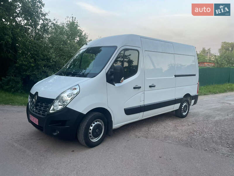Грузовой фургон Renault Master 2019 в Коростене