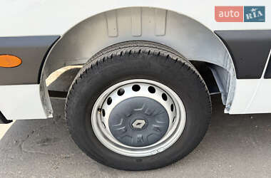 Грузовой фургон Renault Master 2020 в 