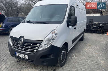 Вантажний фургон Renault Master 2018 в Чернівцях