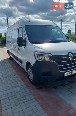 Грузовой фургон Renault Master 2021 в 