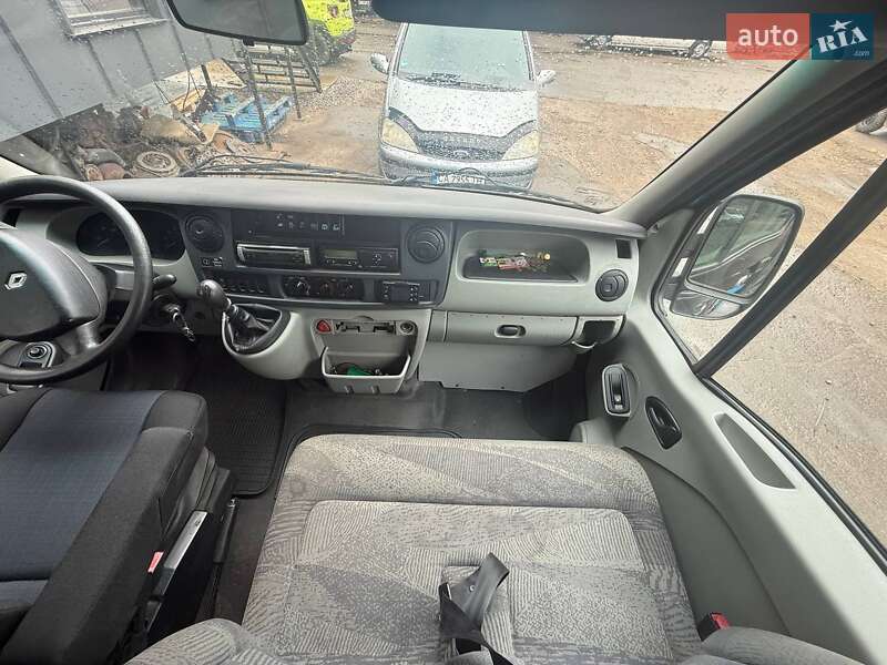 Микроавтобус Renault Master 2008 в Киеве фото 9 Микроавтобус Renault Master 2008 в Киеве