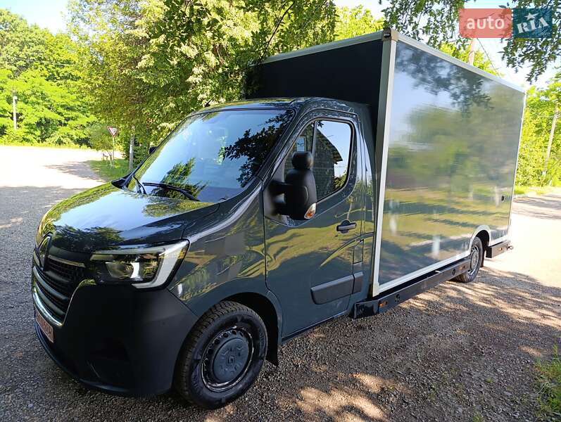 Грузовой фургон Renault Master 2021 в Стрые