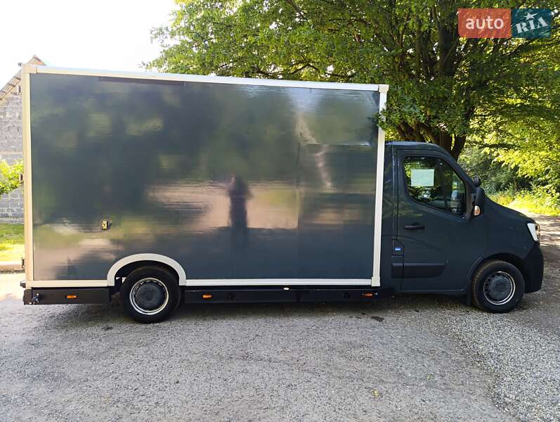 Грузовой фургон Renault Master 2021 в Стрые