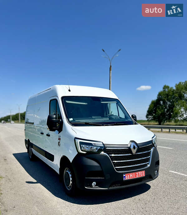 Renault Master 2021