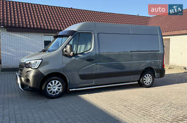 Грузовой фургон Renault Master 2020 в 