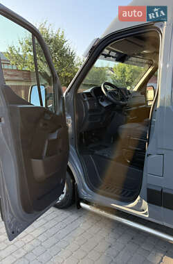 Грузовой фургон Renault Master 2020 в 