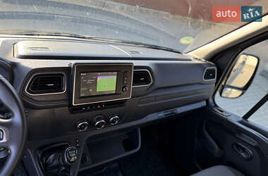 Грузовой фургон Renault Master 2020 в 