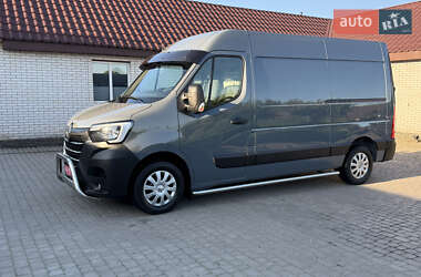 Грузовой фургон Renault Master 2020 в 