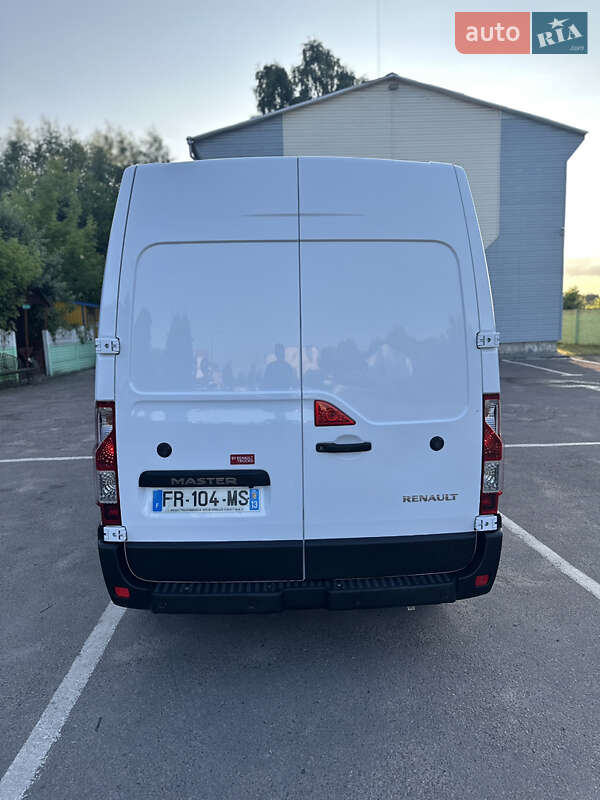 Вантажний фургон Renault Master 2020 в Дубні