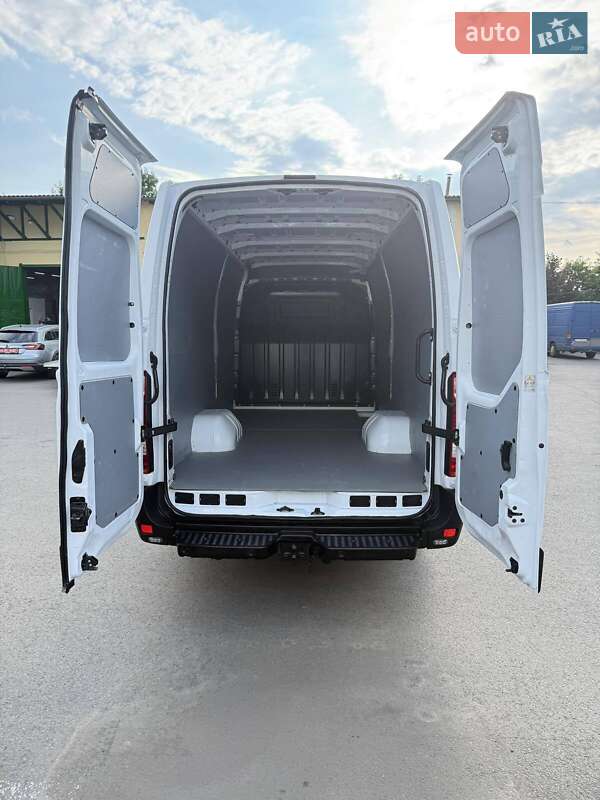 Грузовой фургон Renault Master 2020 в Луцке
