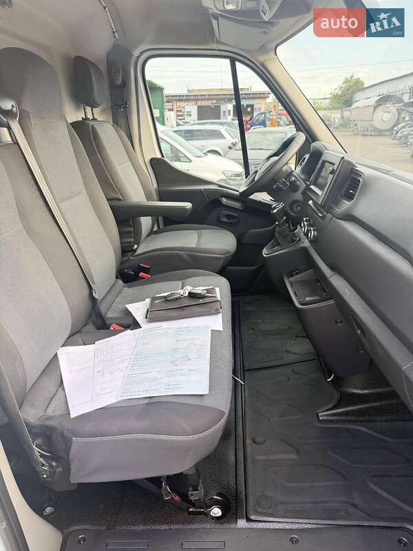 Грузовой фургон Renault Master 2020 в Луцке