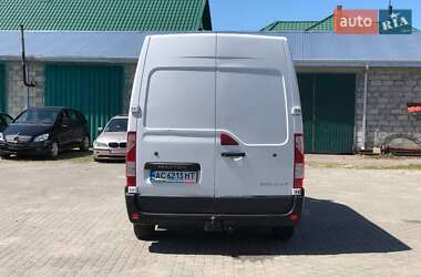 Грузопассажирский фургон Renault Master 2010 в 
